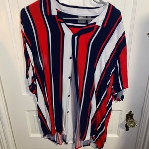 Short sleeve button up